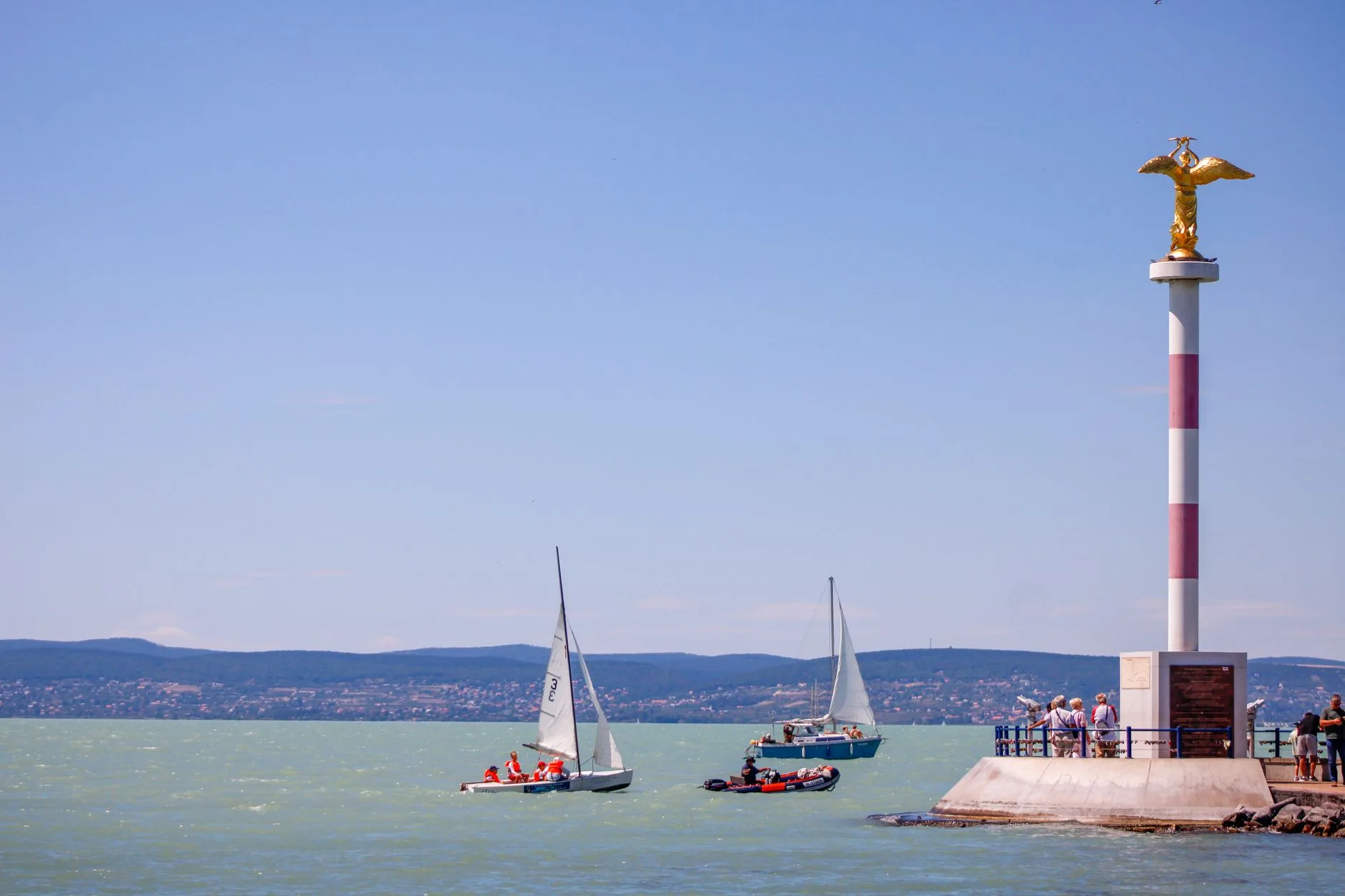 L'été : chaleur, festivals et lac Balaton
